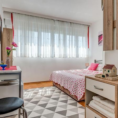 Rooms Alijev สปลิท ภายนอก รูปภาพ