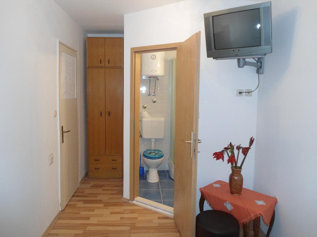Rooms Alijev สปลิท ห้อง รูปภาพ
