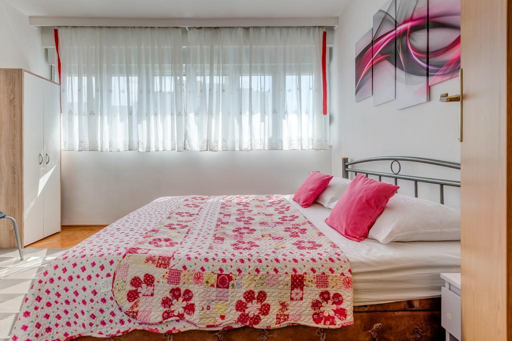 Rooms Alijev สปลิท ภายนอก รูปภาพ