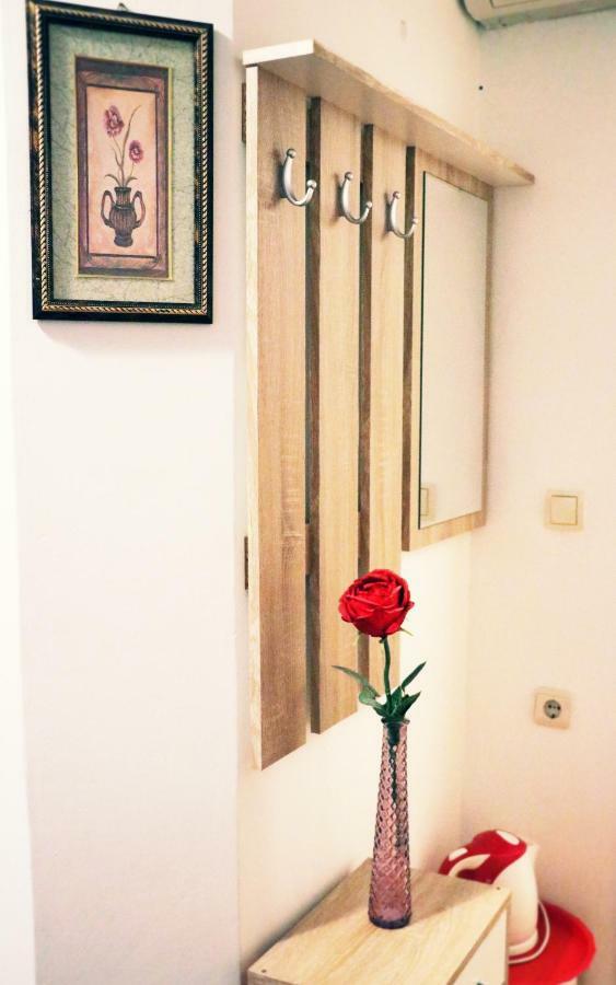 Rooms Alijev สปลิท ภายนอก รูปภาพ