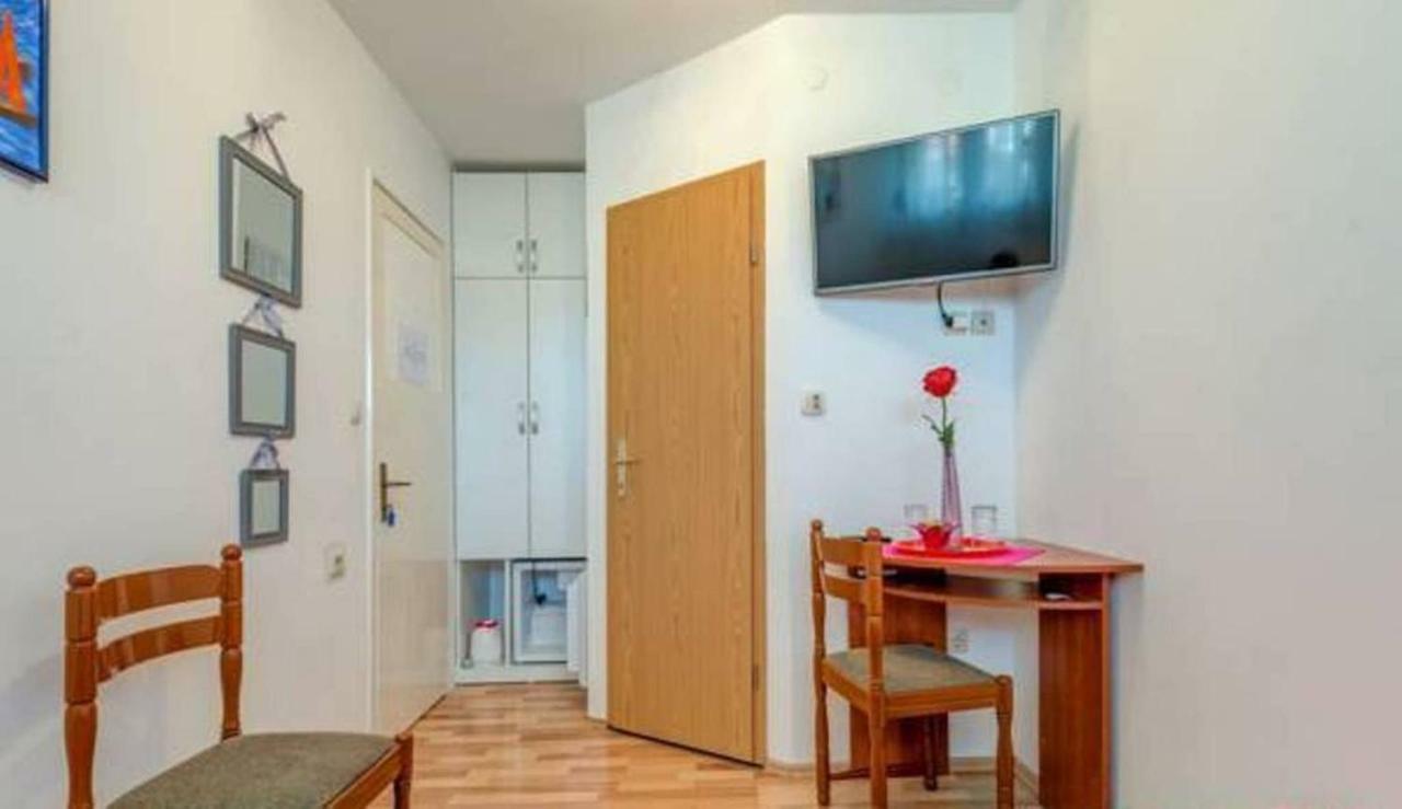 Rooms Alijev สปลิท ภายนอก รูปภาพ